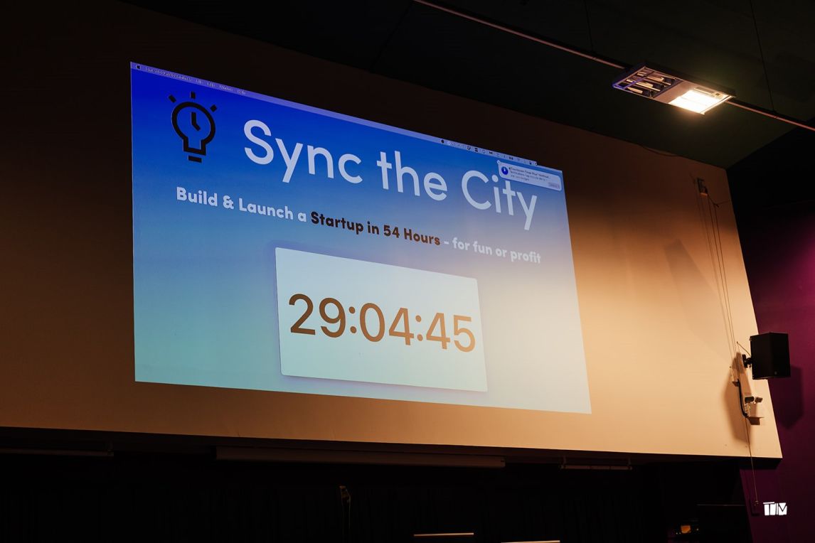 Sync the city countdown board