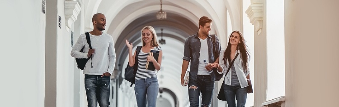 16-25 railcard image - group of young people walking